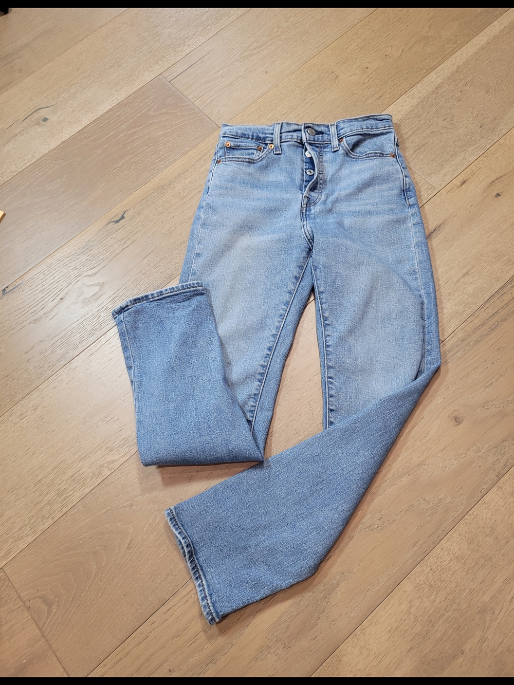 Levi's Wedgie Straight Button Fly Jeans Women's sz 27 Mid Rise Crop Denim